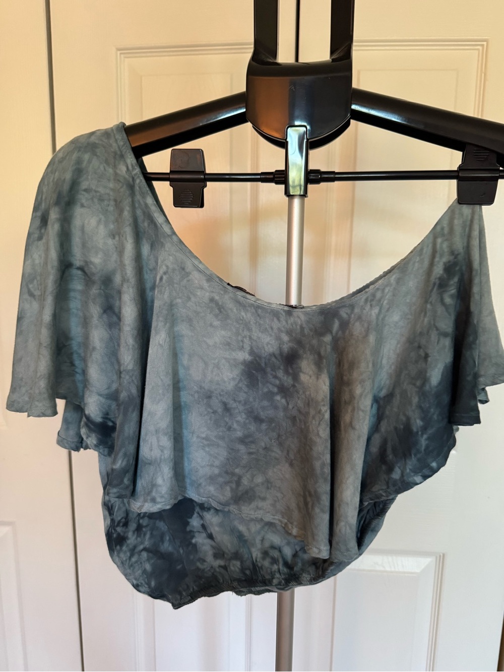 Blue Life by Planet Blue | Off Shoulder Boho Women’s Tie-Die Top | Size S